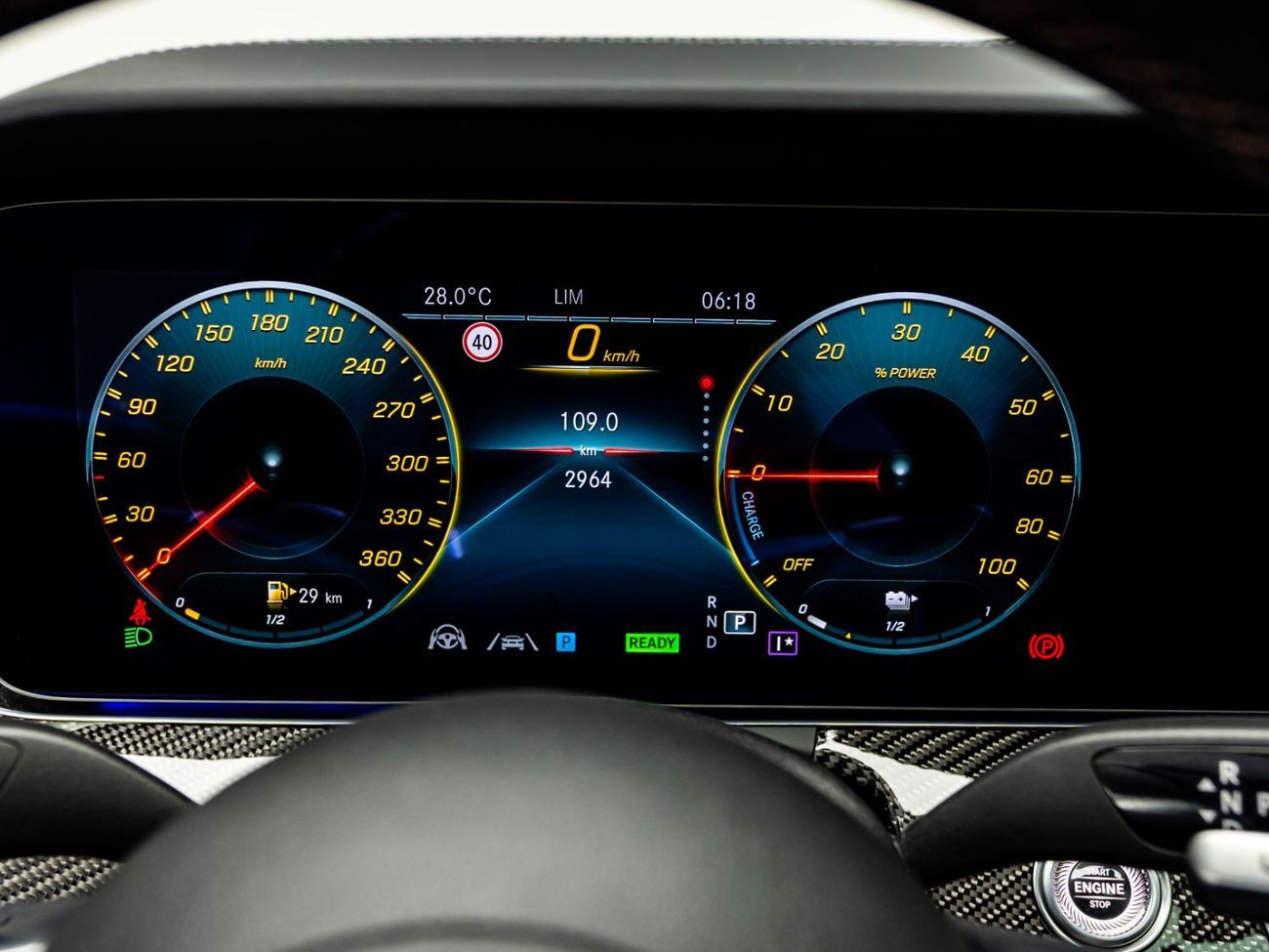 مرسيدس بنز أي أم جي جي تي 63 SE Performance (4 Door)