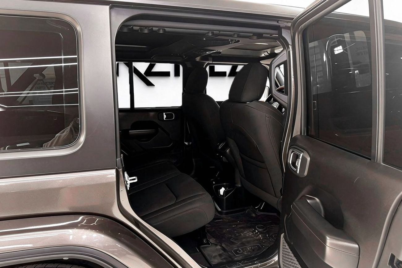 جيب رانجلر Sport S 3.6L A/T