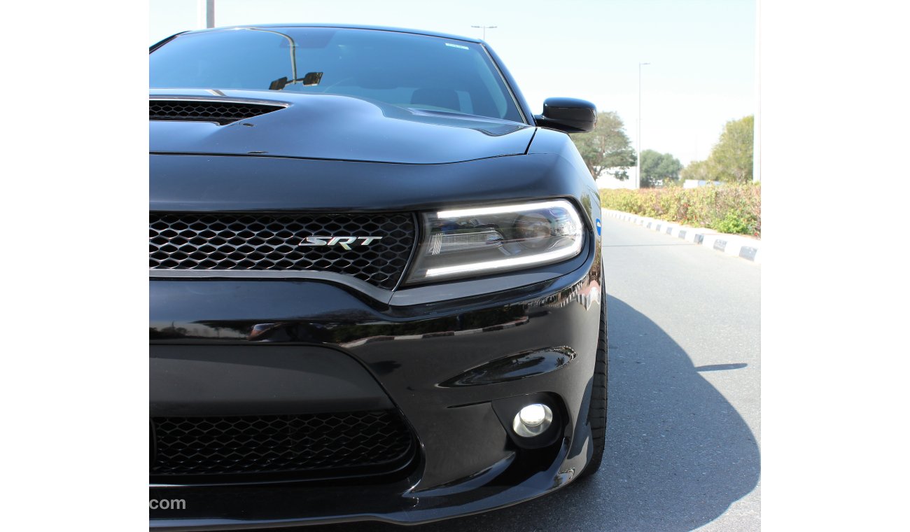 Dodge Charger 2015 / SRT/ 6.4/ GCC/ UNDER WARRANTY