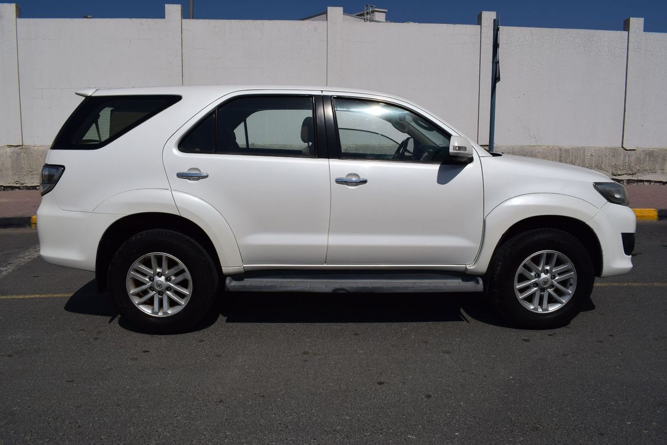 Toyota Fortuner EXR 2.7L (160 HP)