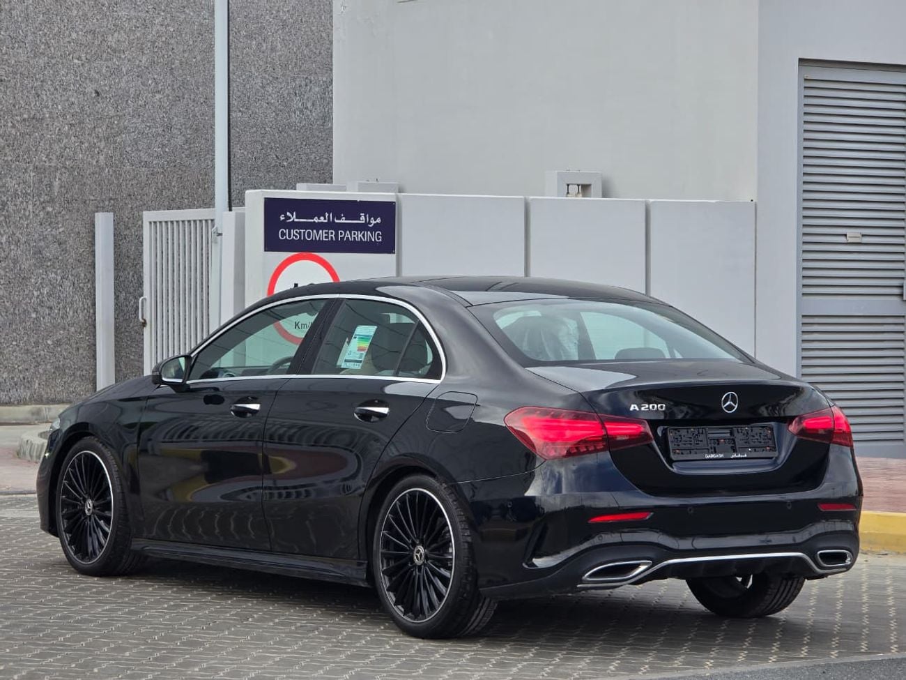 Mercedes-Benz A 200 Premium + 2.0L MERCEDES A-200 GCC 2025 // ORGINAL PAINT // FULL OPITION // PERFECT CONDITION