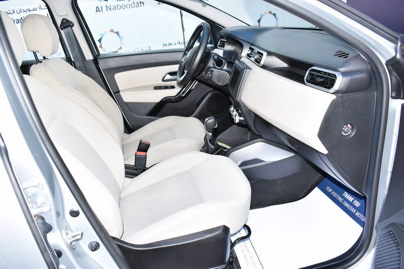 Renault Duster AED 689 PM | 1.6L SE 2WD GCC DEALER WARRANTY