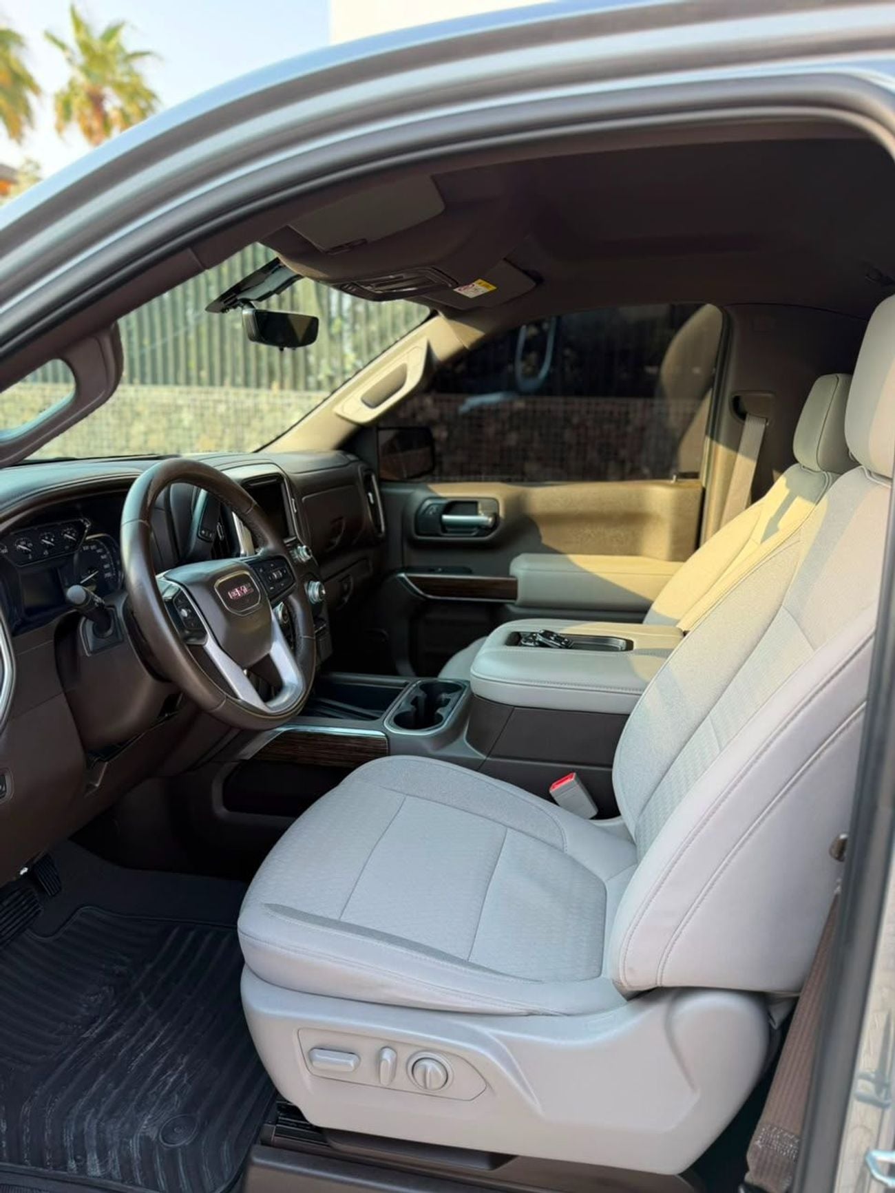 GMC Sierra 1500 REG/CAB ELEVATION