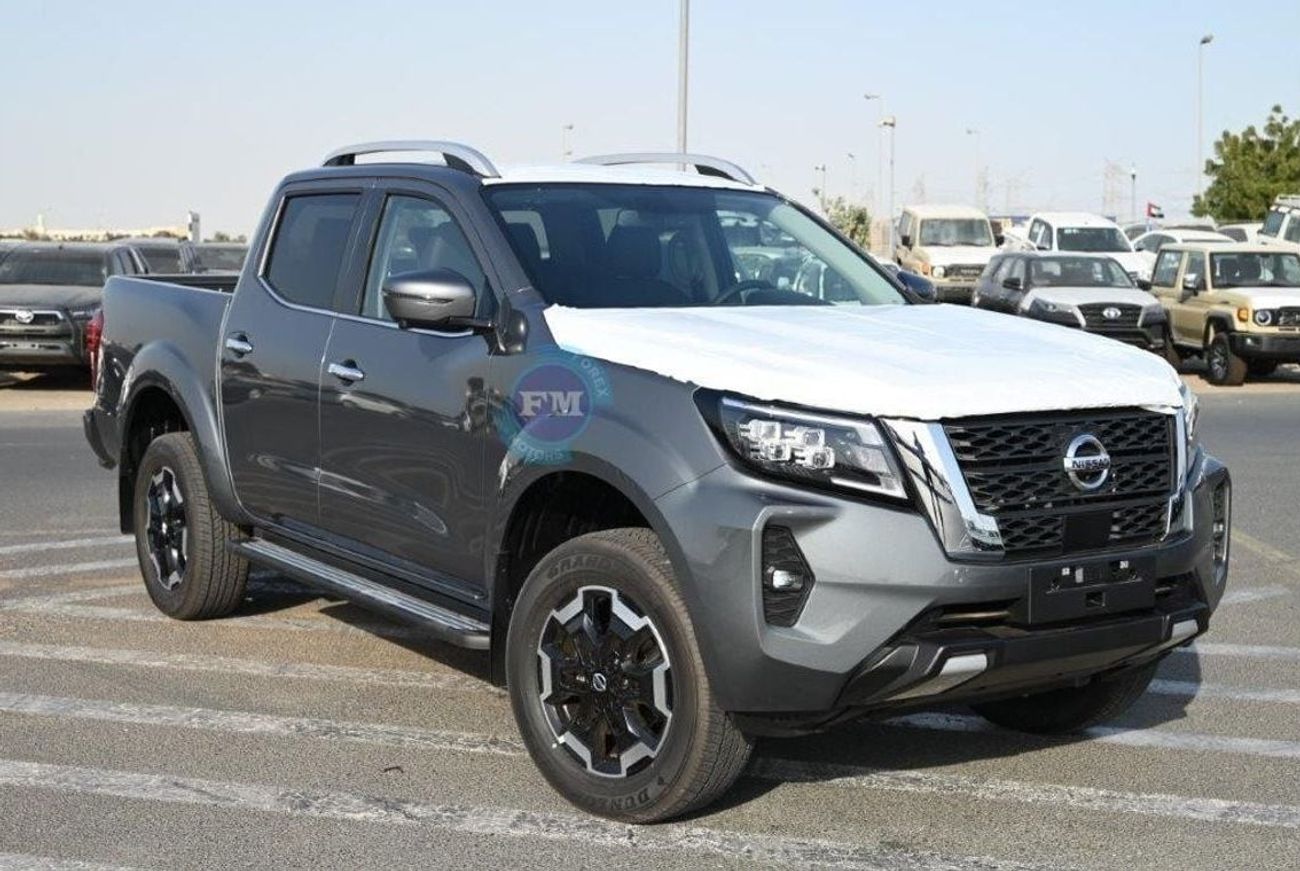 نيسان نافارا Double Cab LE 2.5L Petrol 4WD 5 Seater Manual