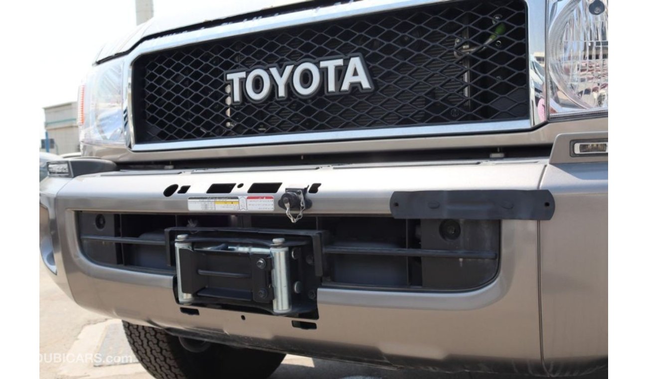 Toyota Land Cruiser Pick Up Land Cruiser Pick up 4,5 V8 Diesel