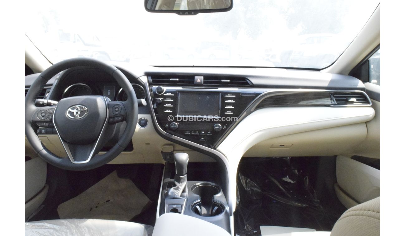 تويوتا كامري GLE 2.5L ناقل حركة أوتوماتيكي 2019 موديل أسود سيدان بترولي فقط للتصدير