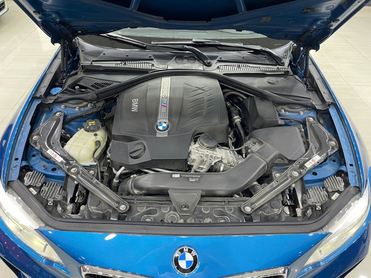 بي أم دبليو M2 Std 3.0L A/T