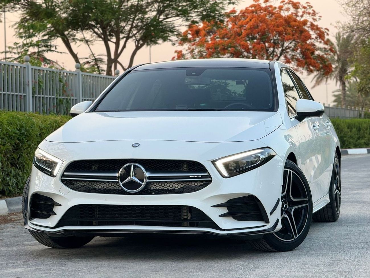 Mercedes-Benz A 35 AMG MERCEDES_BENZ.A_CLASS .AMG A 35