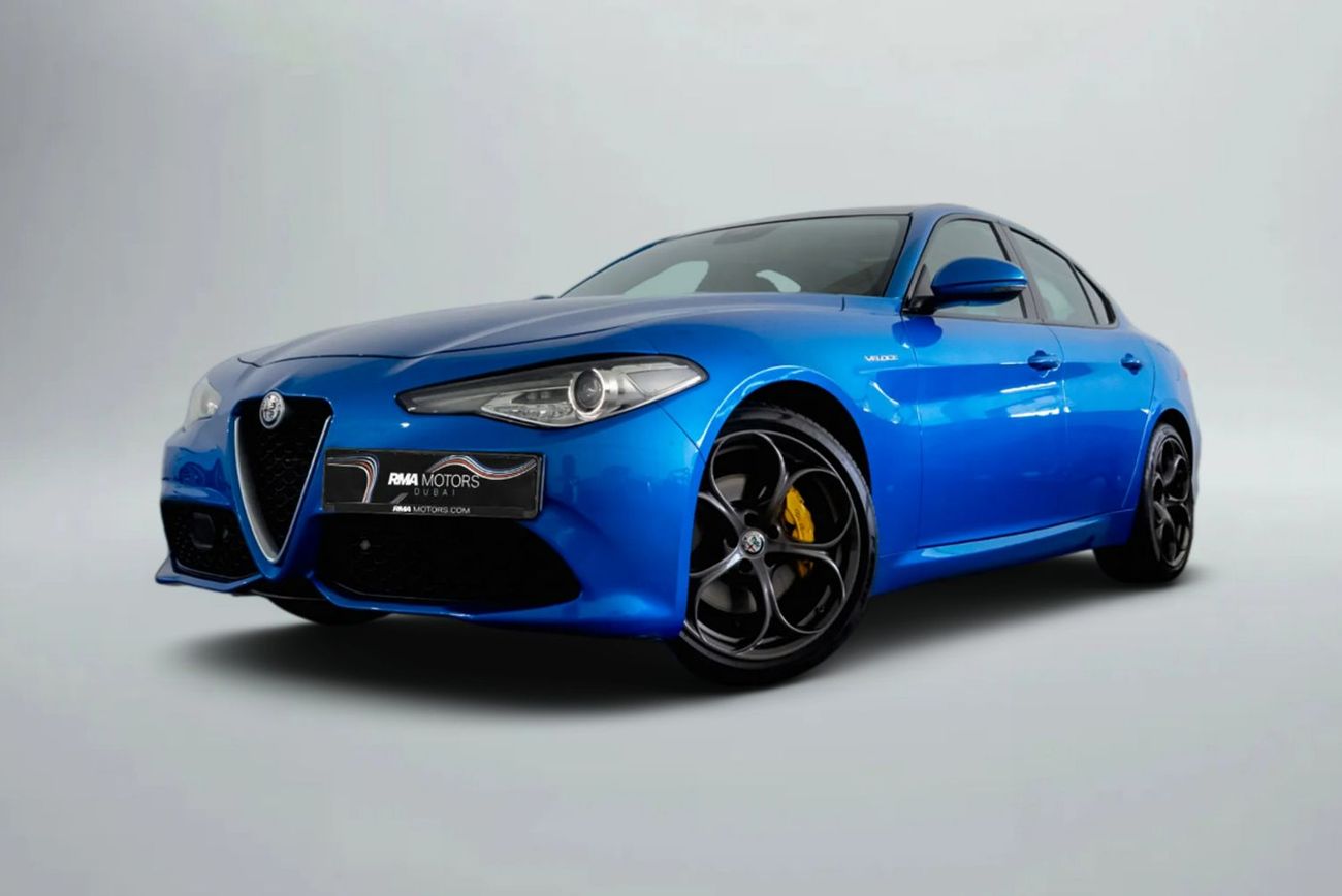 ألفا روميو جوليا Veloce 2.0L AWD