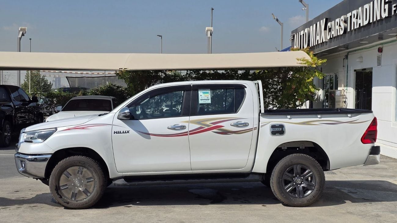 Toyota Hilux TOYOTA HILUX D/C 2.7L AT FULL OPTION 2025-WHITE