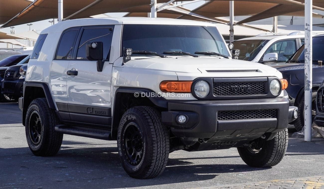 تويوتا إف جي كروزر