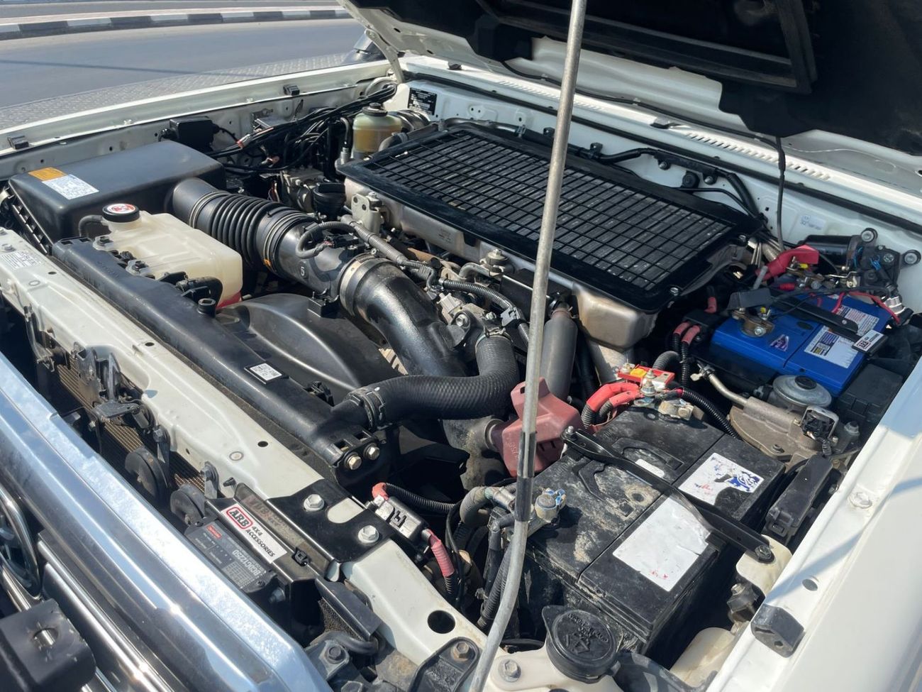 تويوتا لاند كروزر 5 Doors Hardtop ,Diesel 4500 CC ,Right Hand Drive ,Manual Transmission