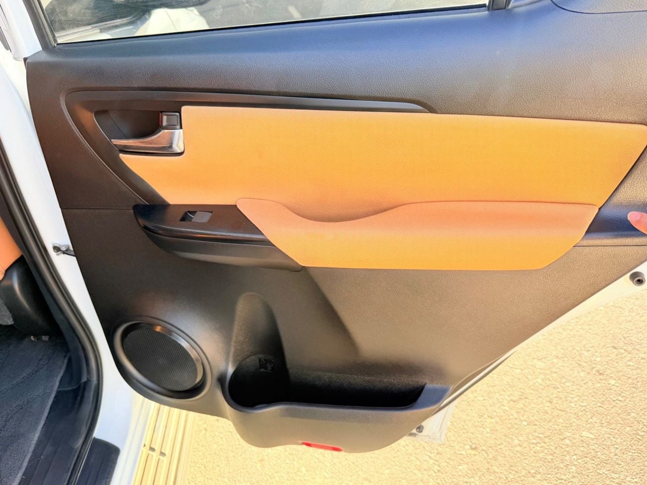 تويوتا فورتونر EXR 2.7L (164 HP)