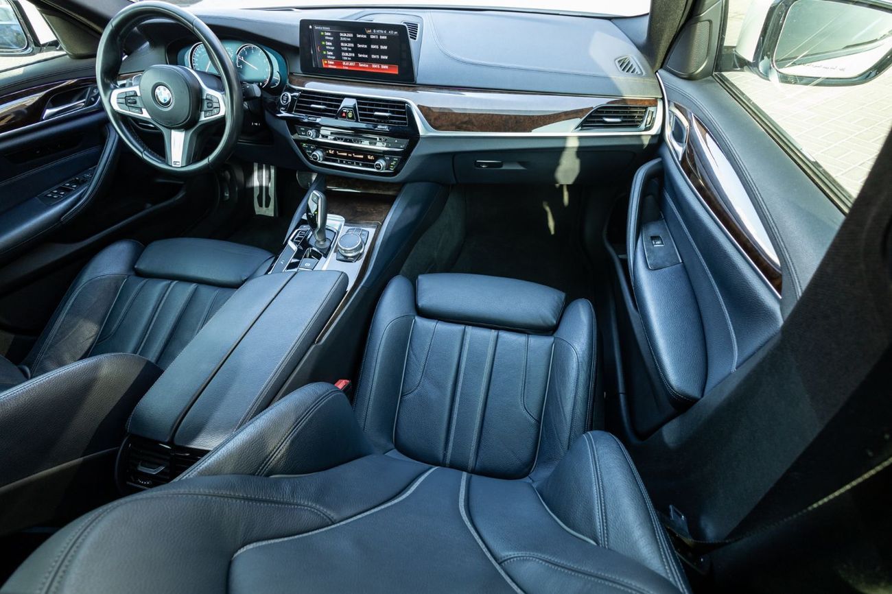 بي أم دبليو 530i M Sport 2.0L