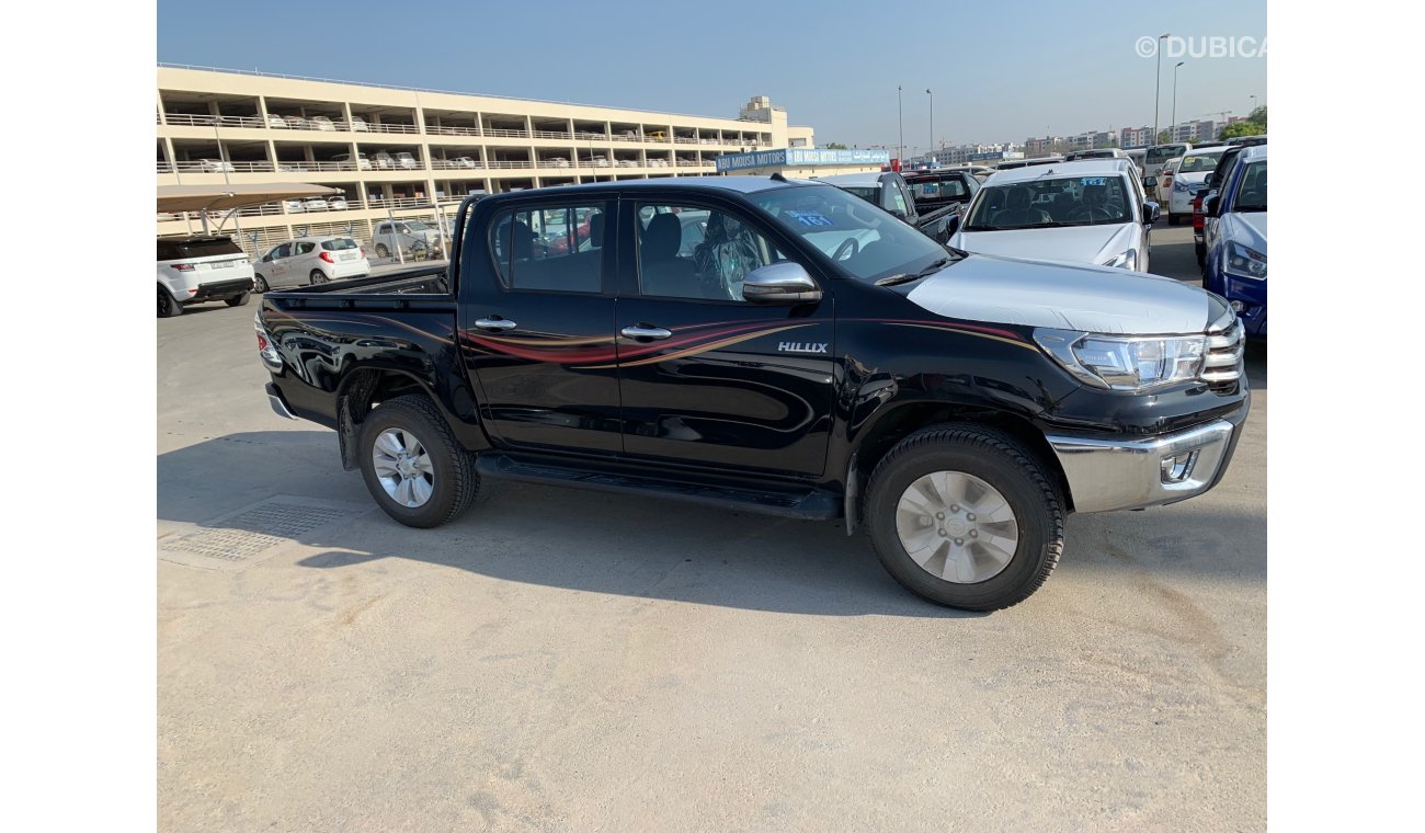 تويوتا هيلوكس HILUX DIESEL 4*4