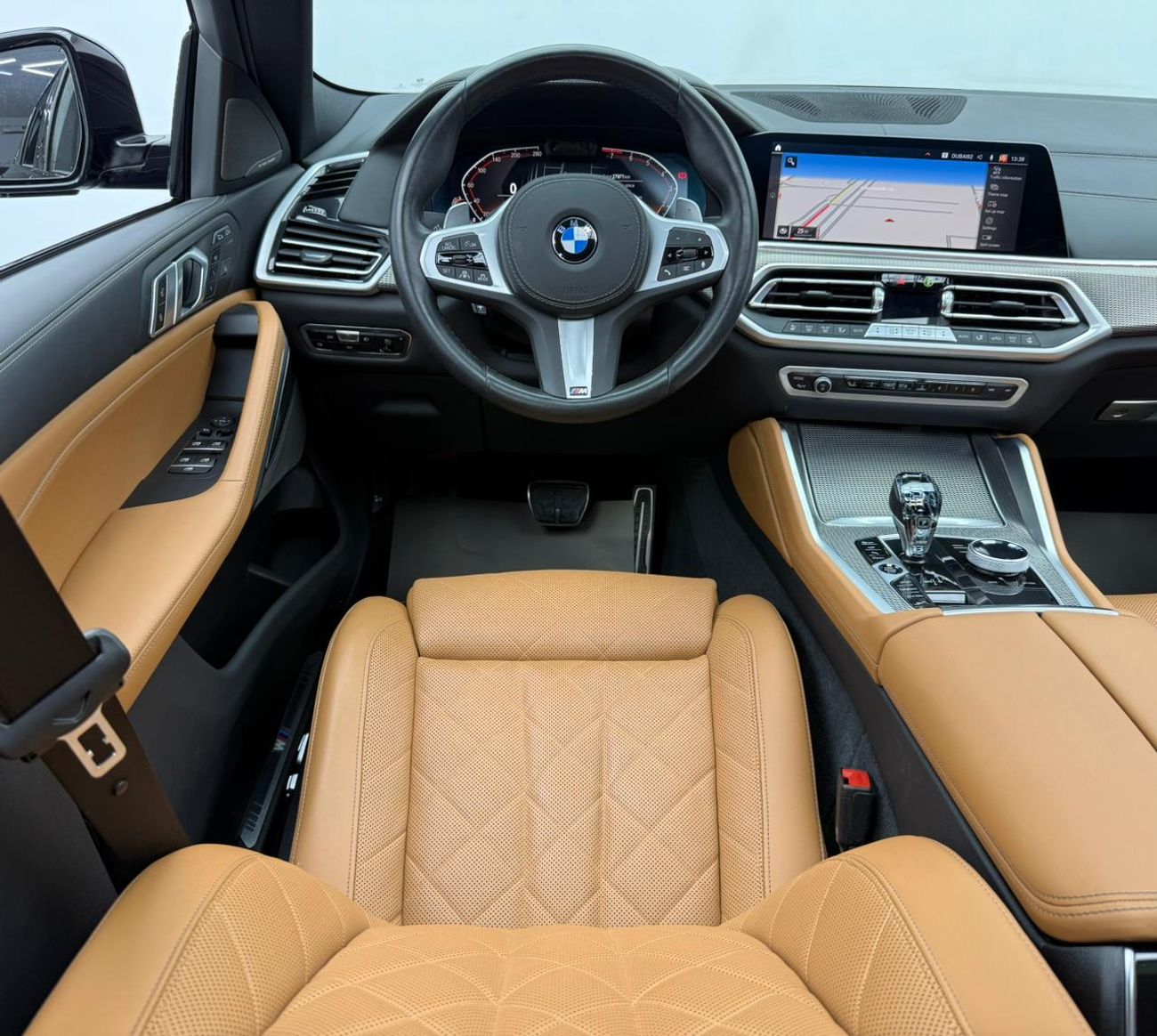 بي أم دبليو X6 40i M Sport 3.0L 2023 BMW X6 xDrive40i M-Sport, 2028 BMW Warranty +   Service Pack, Low Km, Fully Lo