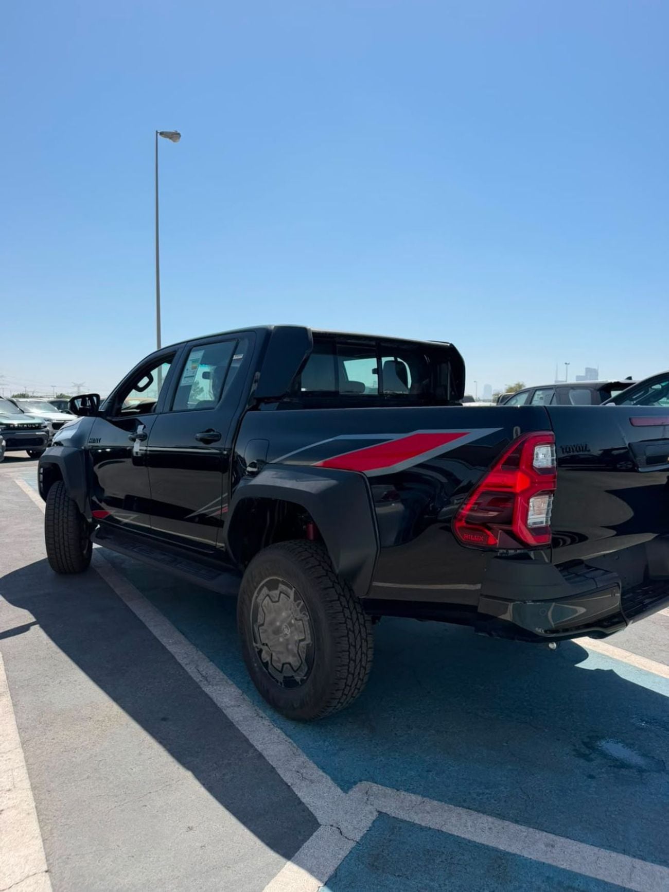 تويوتا هيلوكس Toyota Hilux GR-S 4.0 EXPORT ONLY!!!