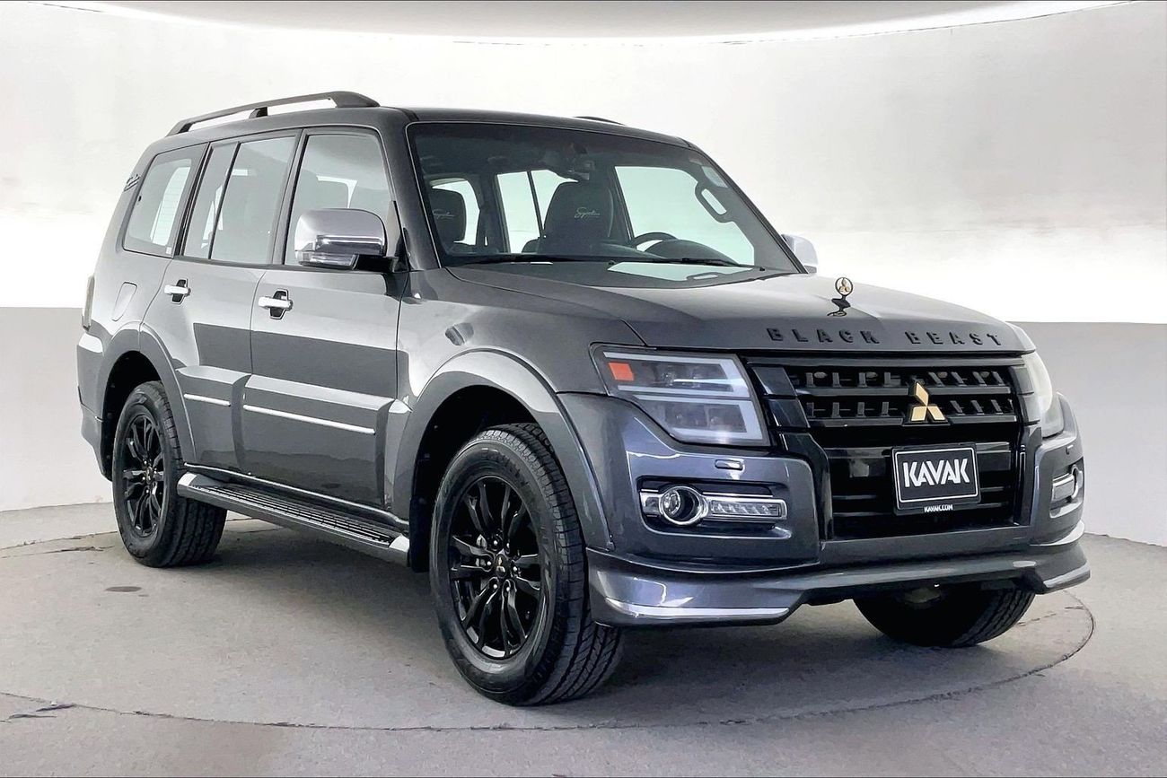 Mitsubishi Pajero Signature Edition | National Day Celebration | Guaranteed Warranty | 0 Down Payment