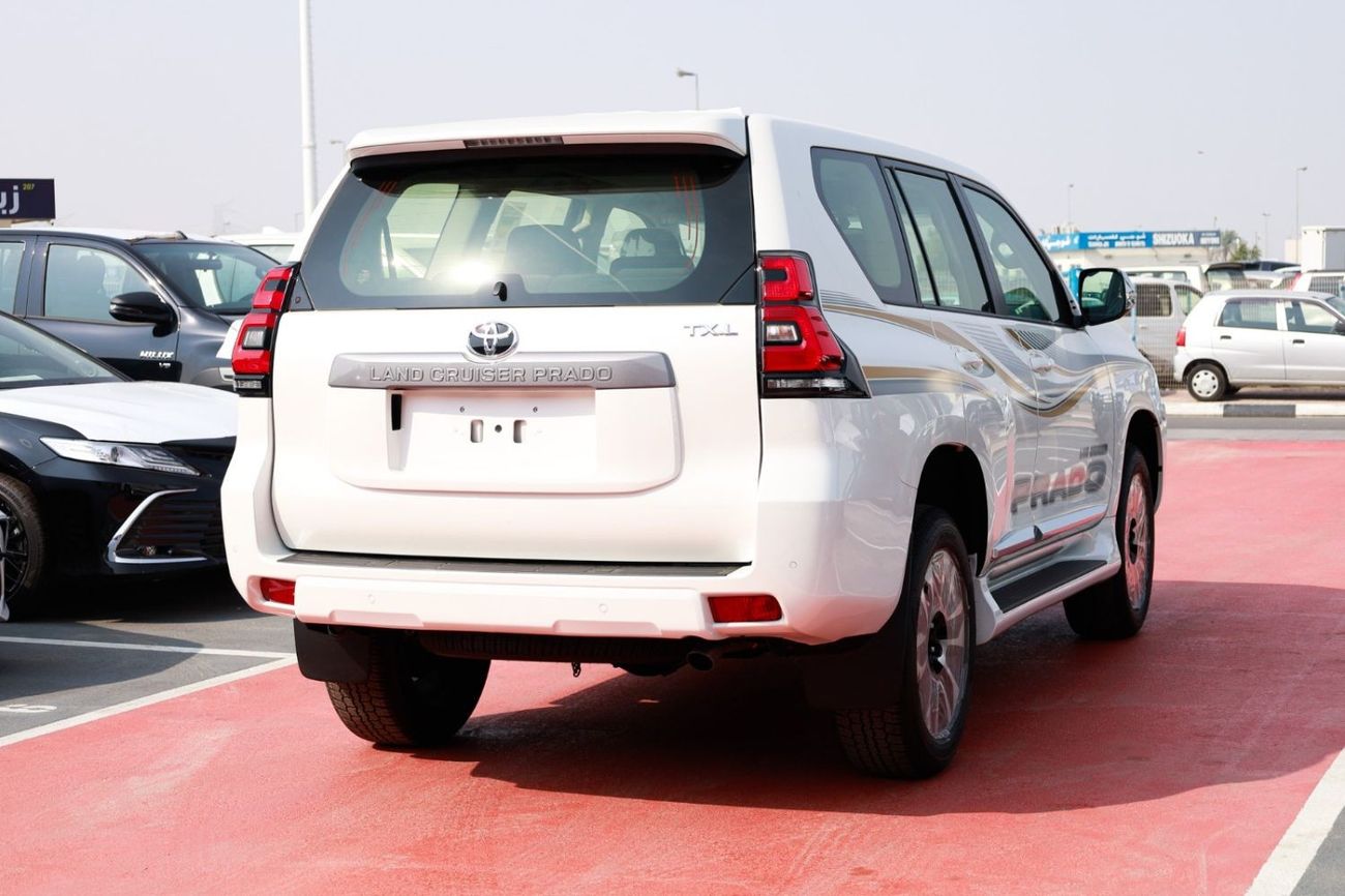 تويوتا برادو TOYOTA PRADO 2.7 TXL WHITE 2023