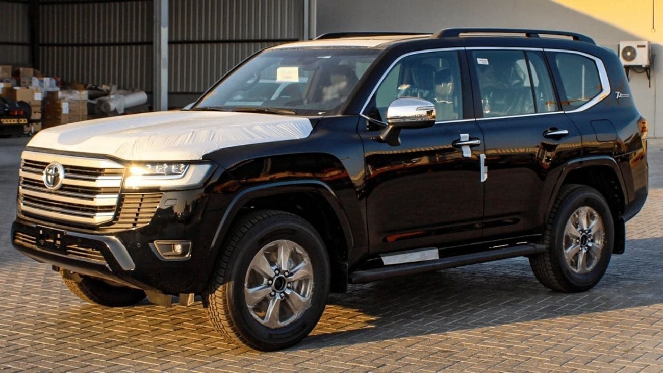 Toyota Land Cruiser TOYOTA LC300 4.0L VX V6 CHROME PACK P SEAT AT (Export Only)