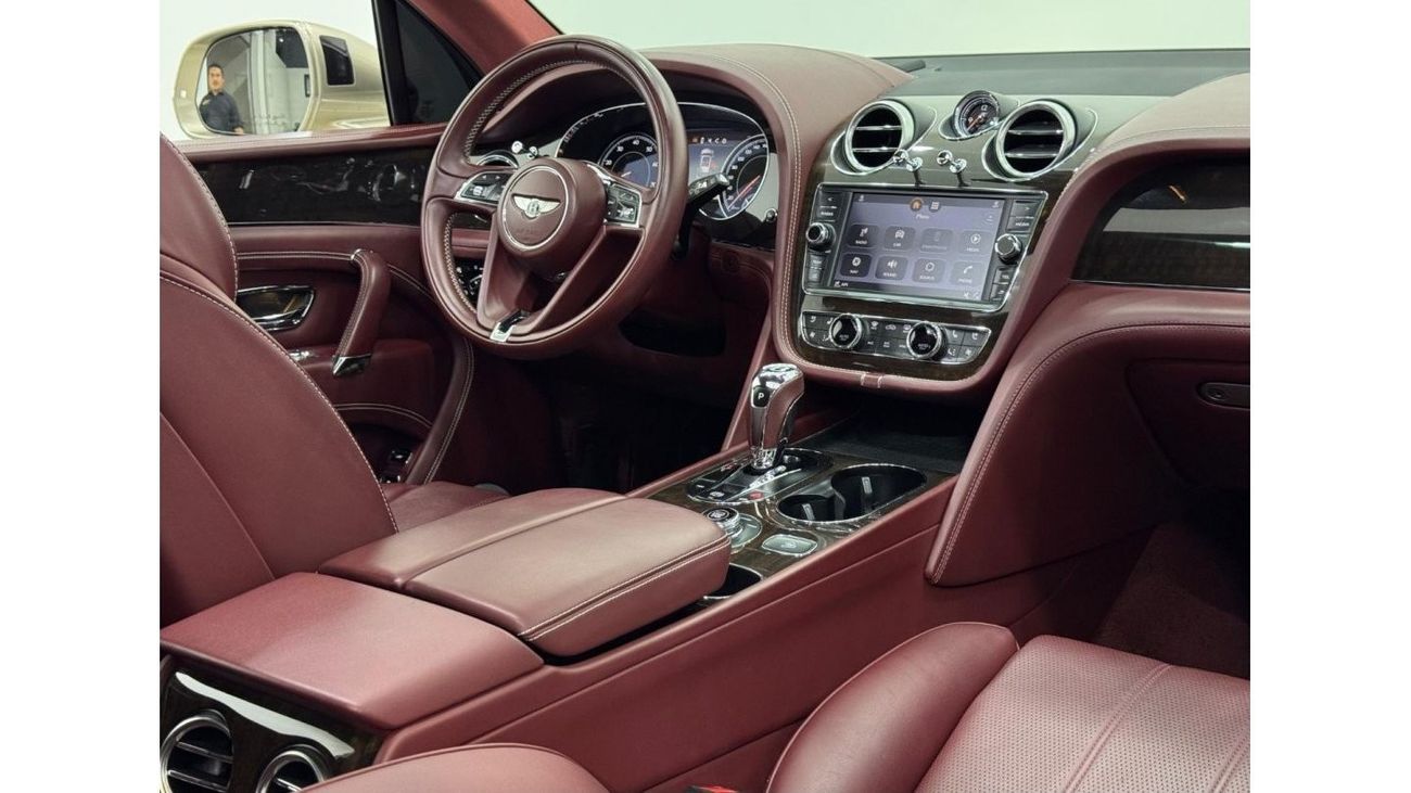 Bentley Bentayga 2019 Bentley Bentayga V8, Warranty, Full Bentley Service History, Very Low Kms, GCC