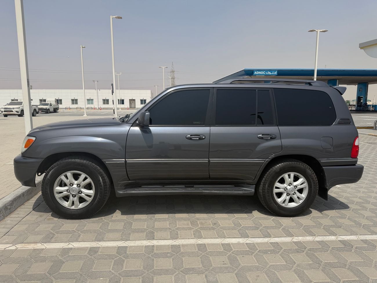 لكزس LX 470 NAVIGATION
