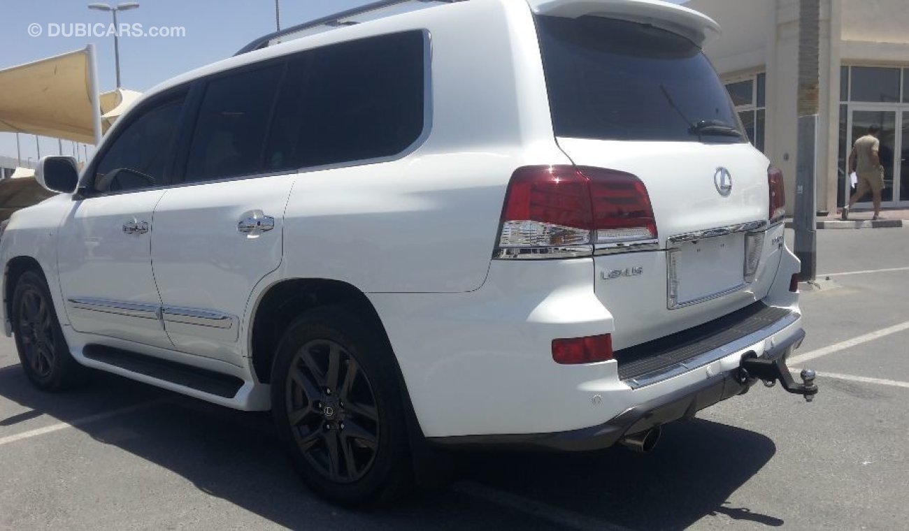 Lexus LX570