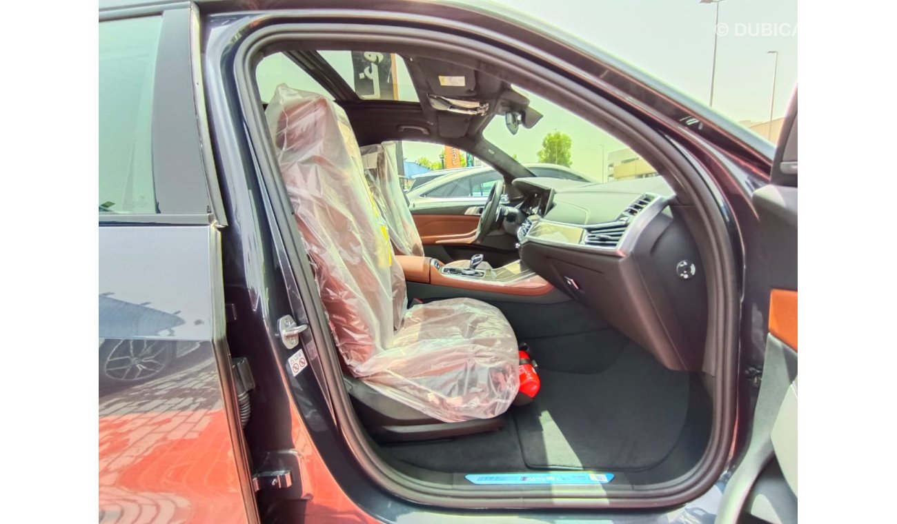 بي أم دبليو X7 M50i