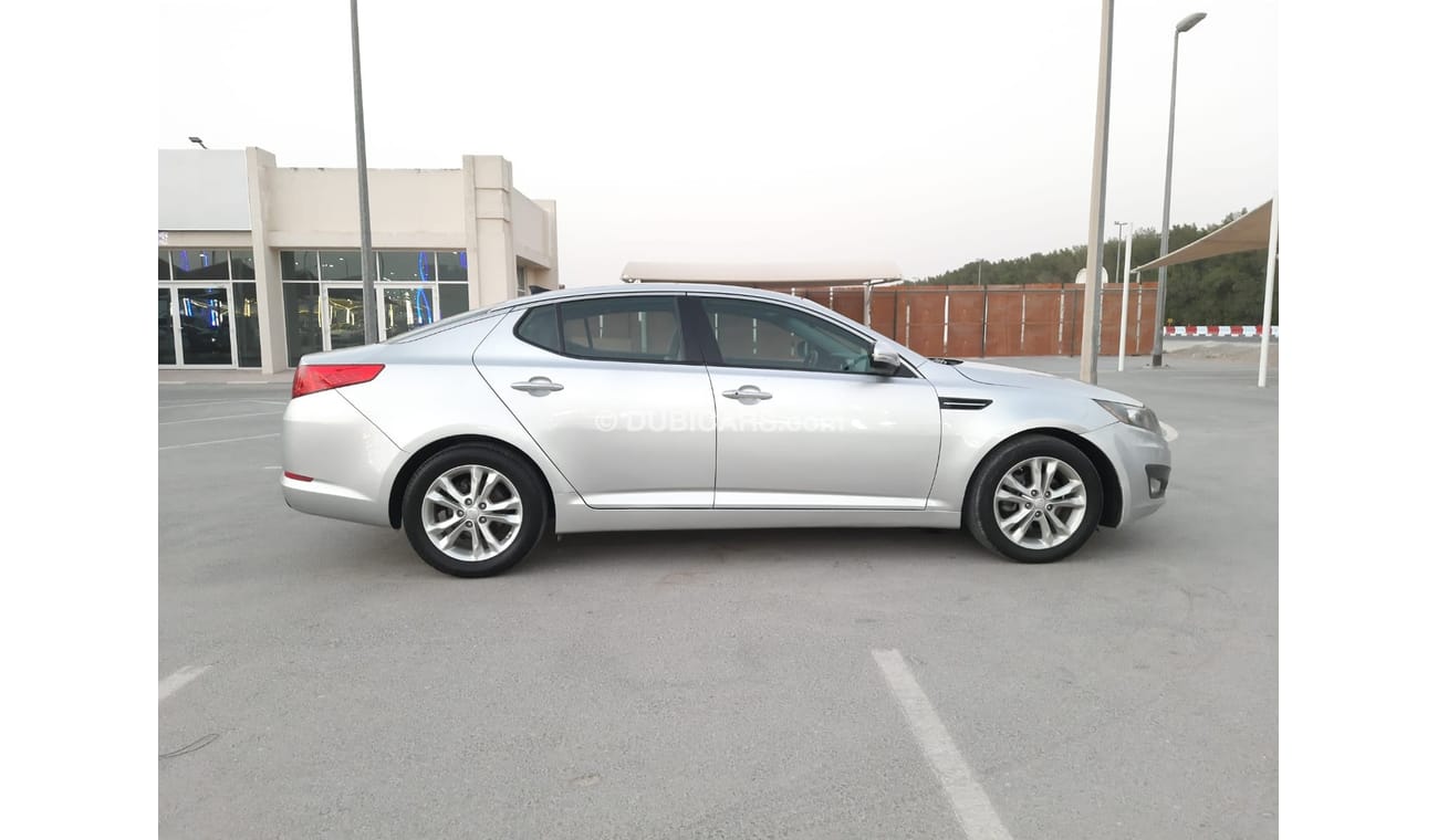 Kia Optima Kia optima 2012 full options no 1 panoramic