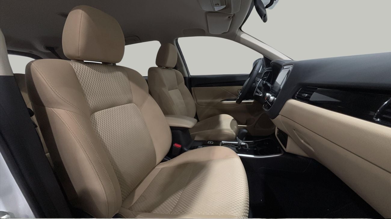 Mitsubishi Outlander GLX MIDLINE 2023 | AED 919/Month | 0 DP | 30 Day Return | Warranty | Service History