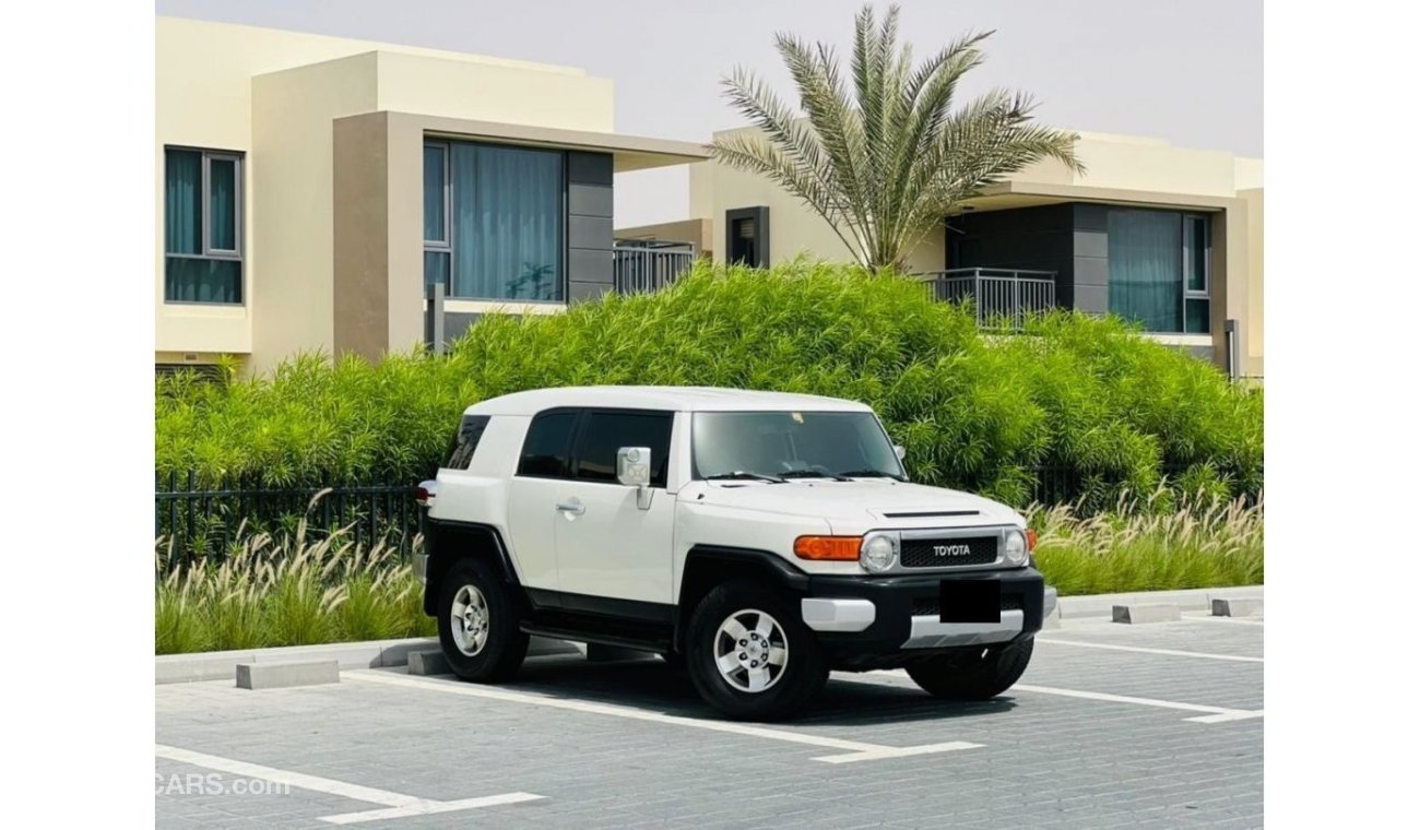 Toyota FJ Cruiser || GCC || Well Maintained