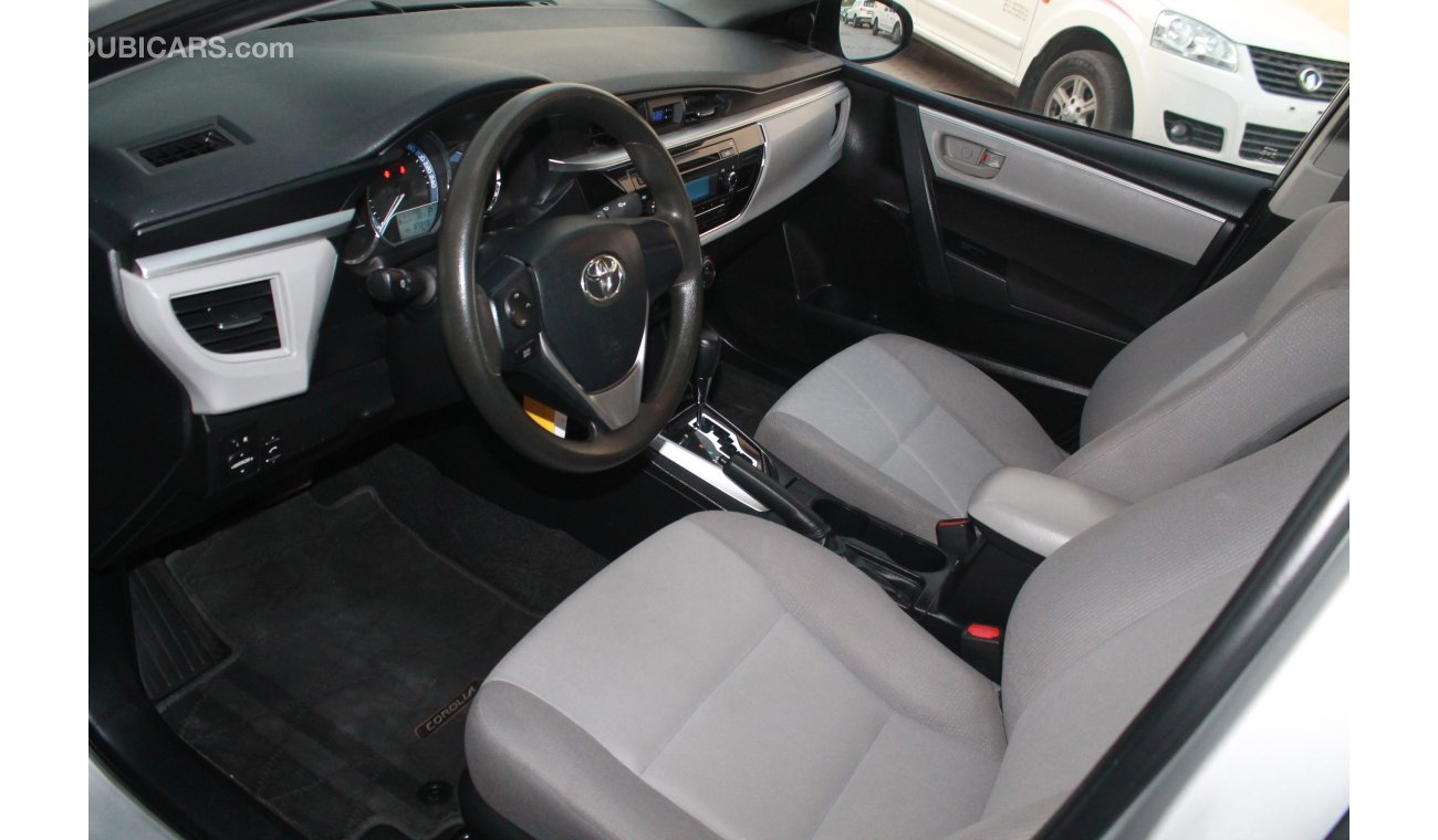 Toyota Corolla 2.0L SE 2015 MODEL
