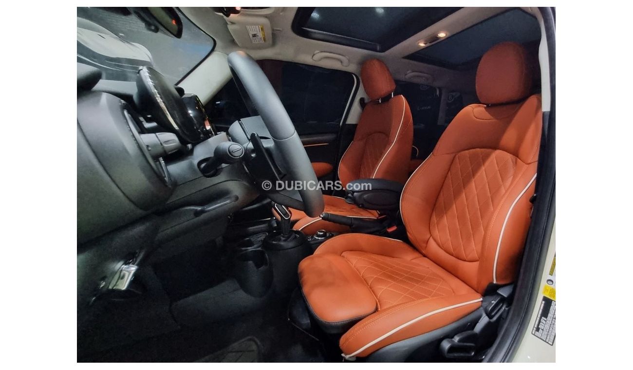 Mini Cooper S MINI COOPER S 2023 ONLY 7K KM IN MINT CONDITION FOR 109K AED INCLUDING 1 YEAR WARRANTY
