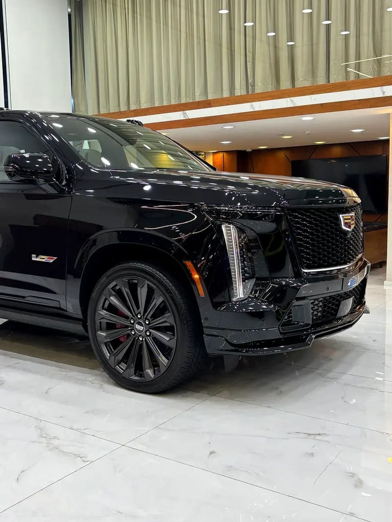 كاديلاك إسكالاد V SERIES | GCC Specs | Supercharged V8