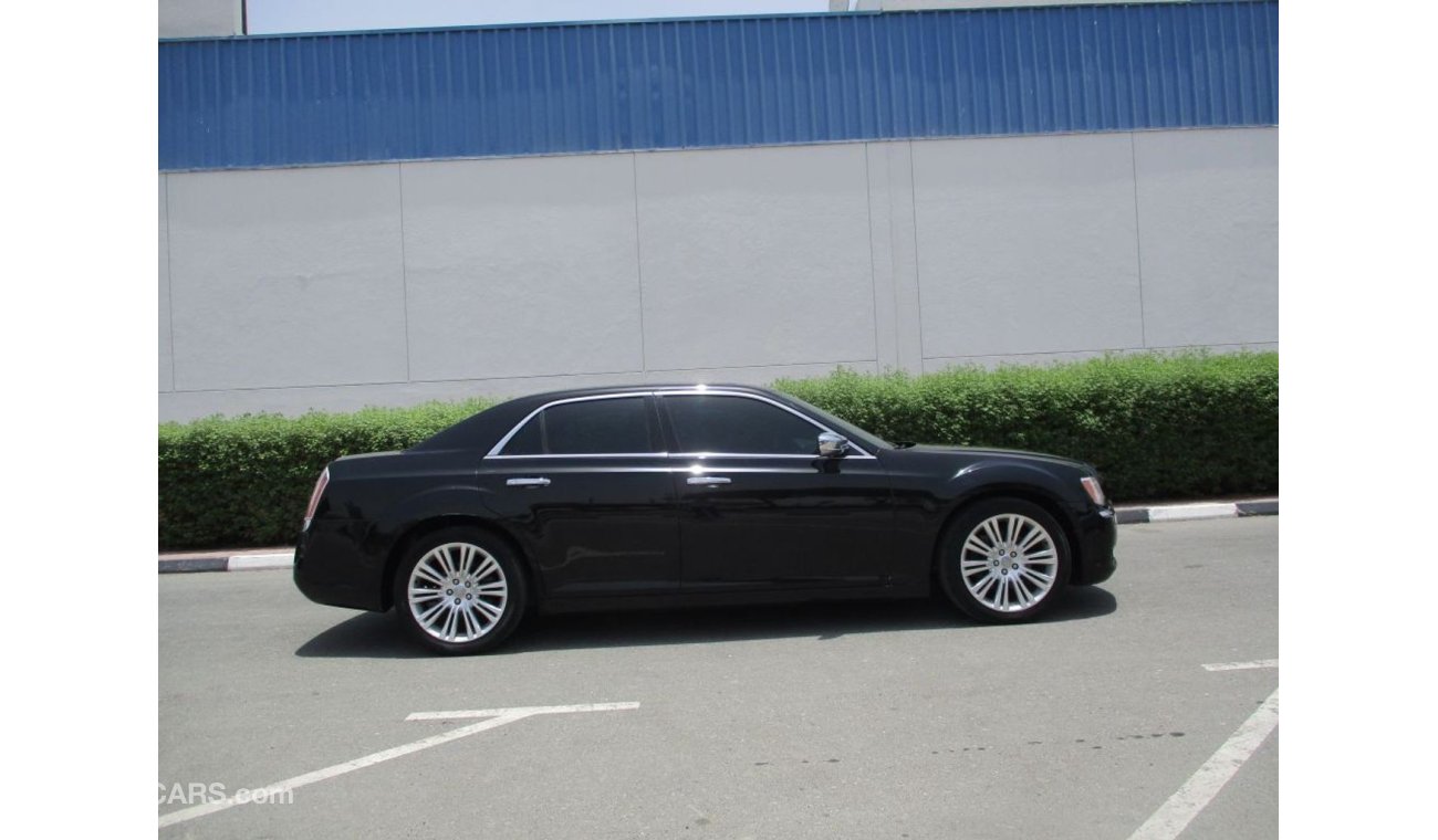 Chrysler 300C Chrysler 300C model 2014 gulf space , full options V8 HEMI