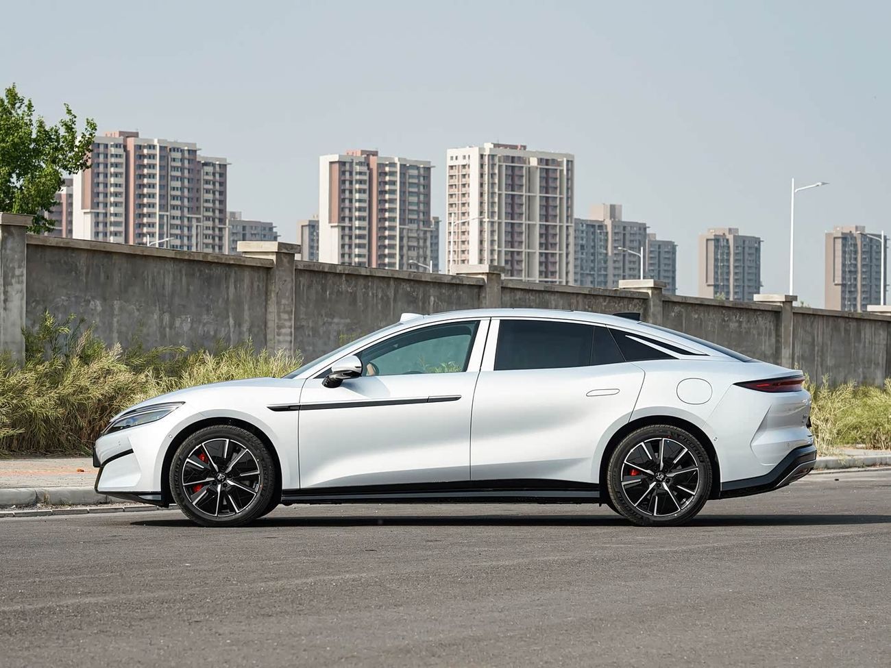 بي واي دي هان L EV 701KM LiDAR Premium Edition | 2025 | Ready Stock Limited QTY | For Local Registration +10%