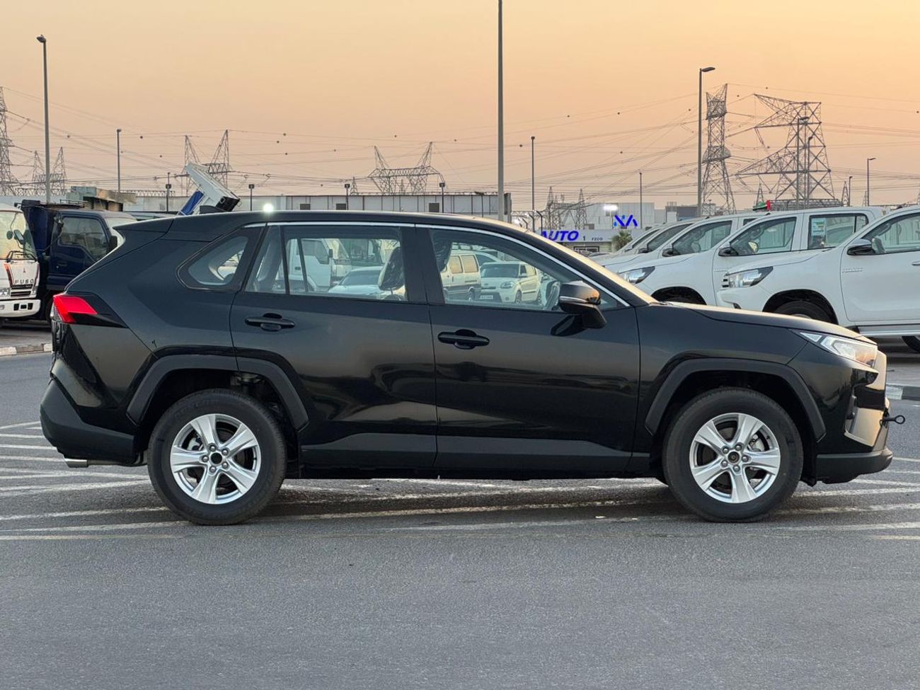 Toyota RAV4 2025 TOYOTA RAV 4 2.0L PETROL A/T STANDARD OPTION CHINESE SPEC