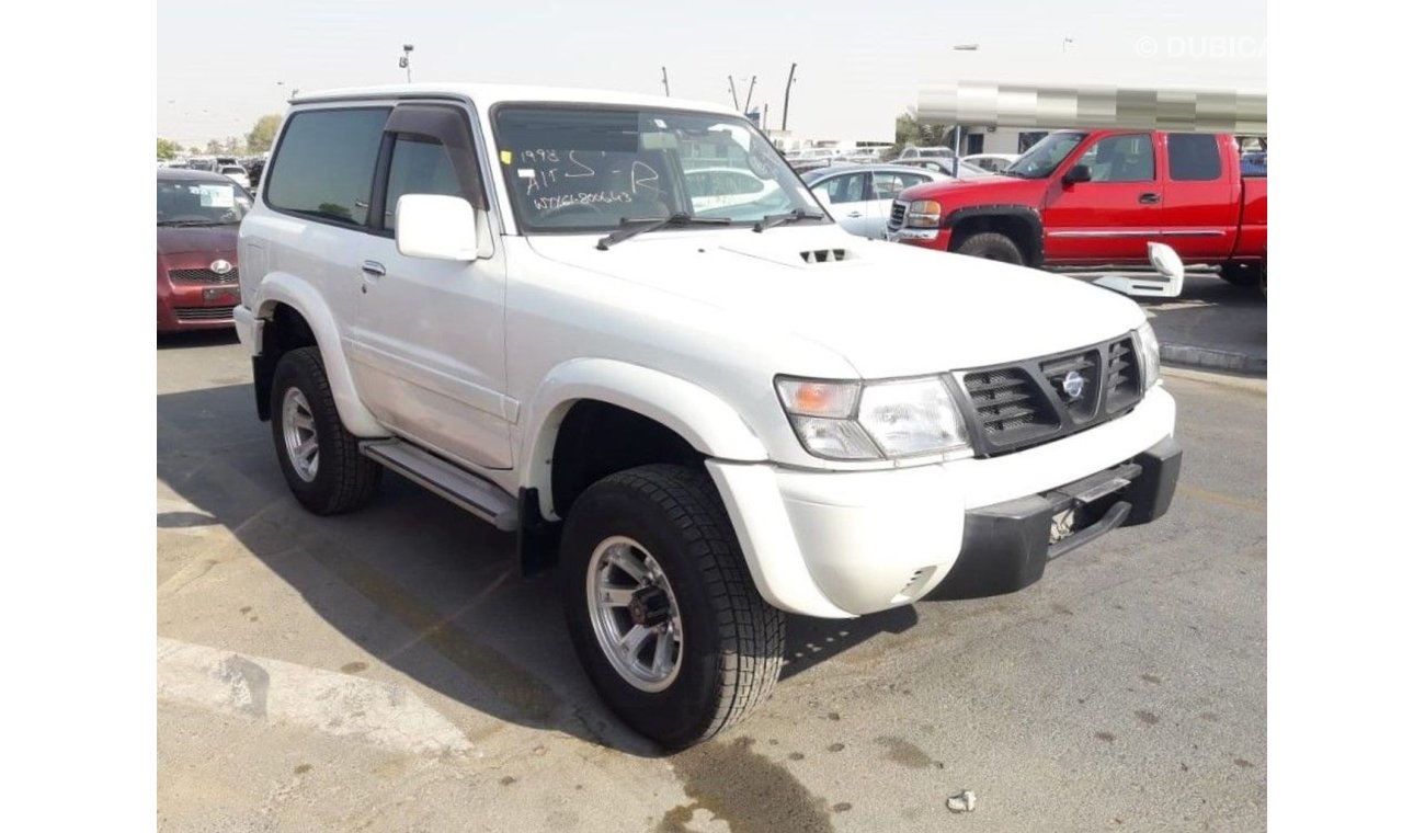 Nissan Patrol Safari Nissan Safari RIGHT HAND DRIVE (Stock no PM 355)