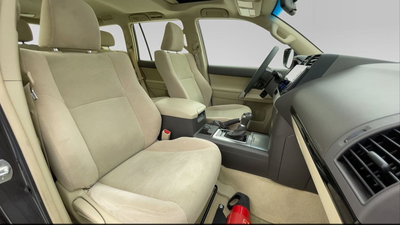 تويوتا لاند كروزر 2022 GXR | AED 2018/Month | 0 DP | 30 Day Return | Warranty | Service History