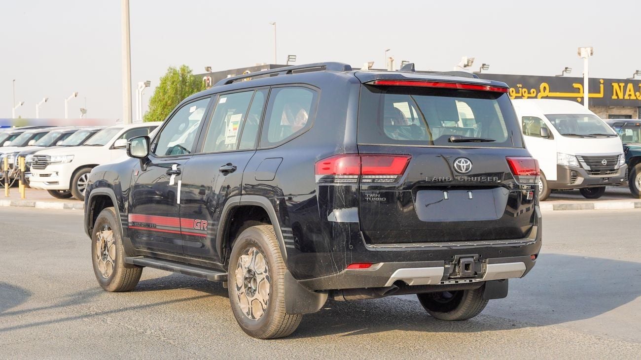 Toyota Land Cruiser 2026 TOYOTA LC 300 - GR SPORT 3.5L PETROL GCC