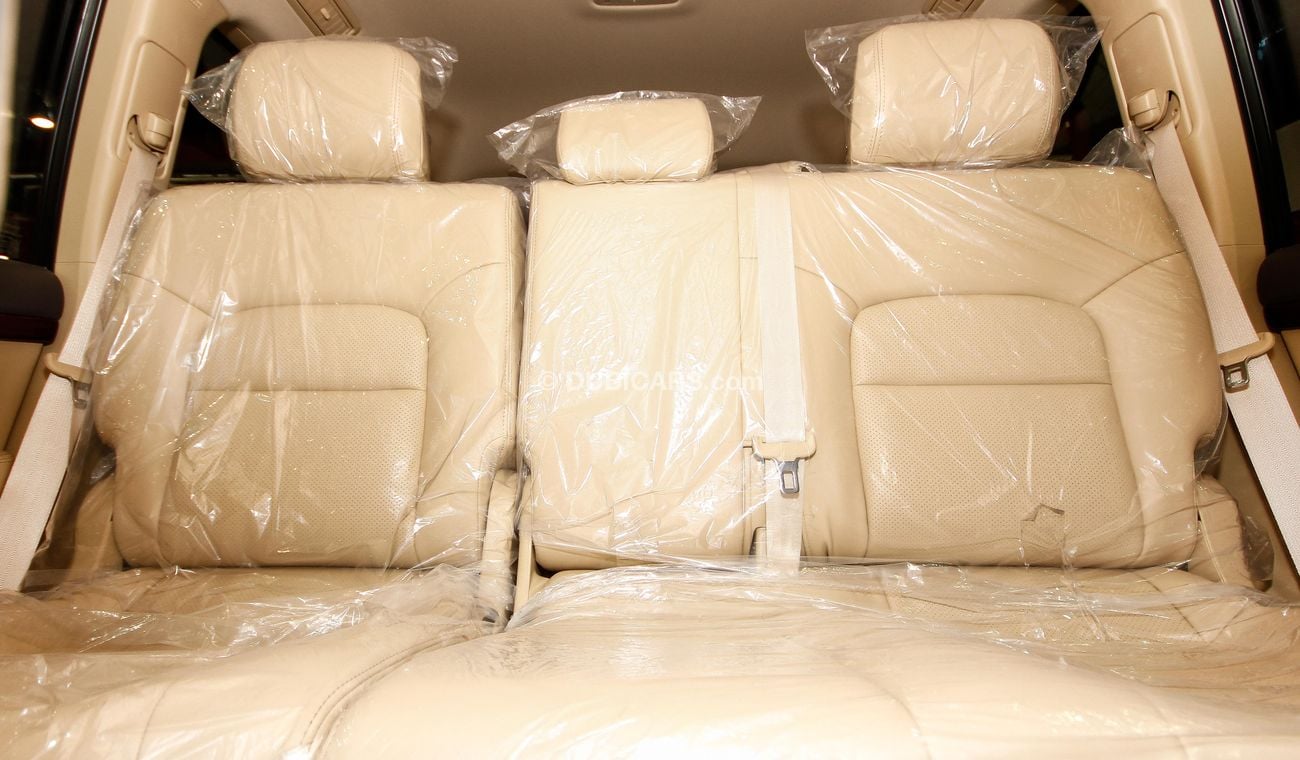 Toyota Land Cruiser GXR Black Edition