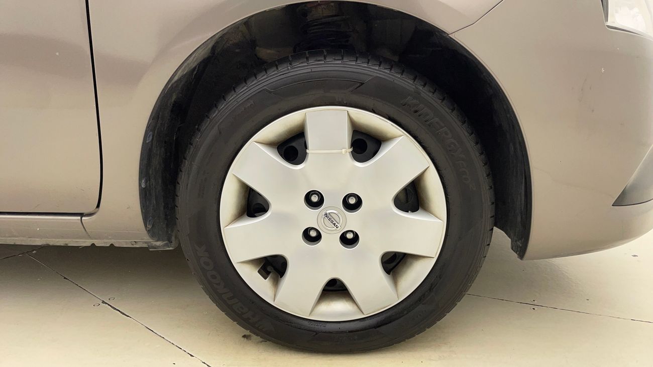 Nissan Sunny SV 1.5 | Zero Down Payment | Home Test Drive