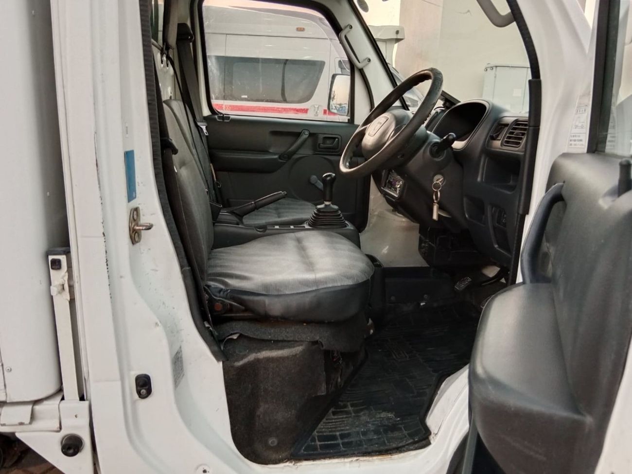 Suzuki Carry SUZUKI CARRY (FREEZER) RIGHT HAND DRIVE(PM43023)