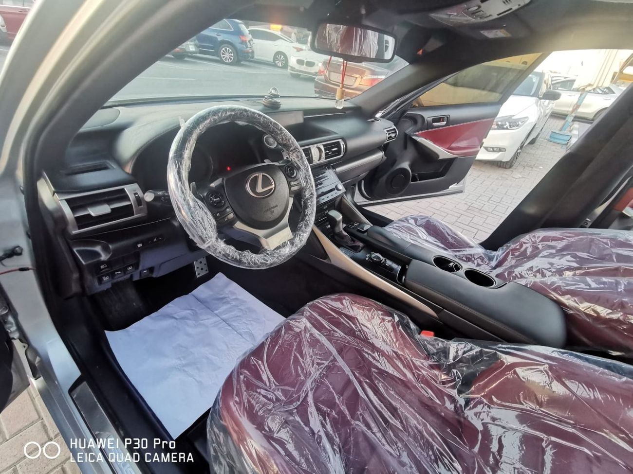 Lexus IS350 F Sport 3.5L (312 HP) Excellent condition inside and outside