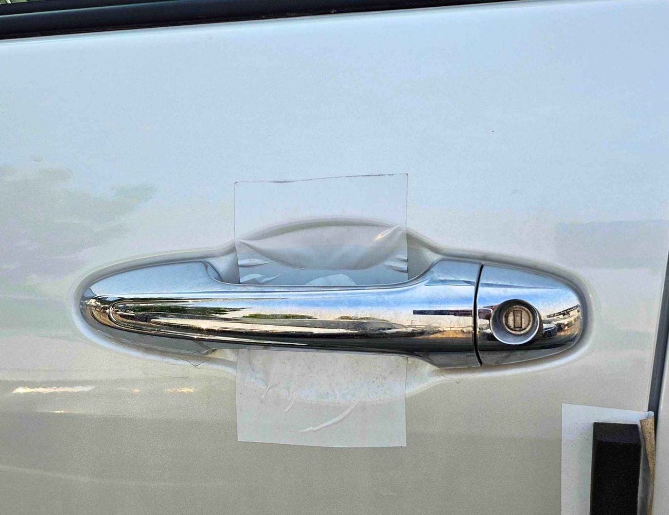 Toyota Fortuner EXR TOYOTA FORTUNER || 2.4L DIESEL V4 4WD / MANUAL AC (CODE # FDMC)