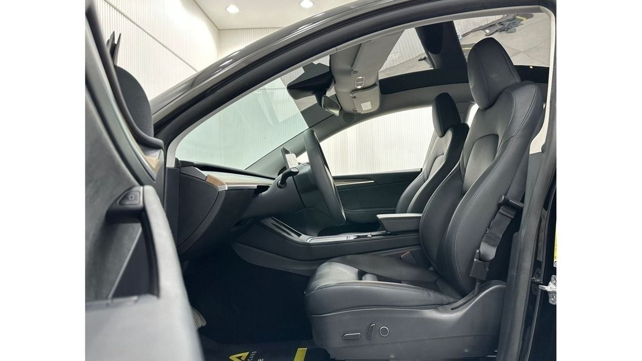 تسلا موديل Y 2022 Tesla Model Y Long Range, 2026 Tesla Warranty, 2030 Tesla Battery + Drive Unit Warranty, GCC