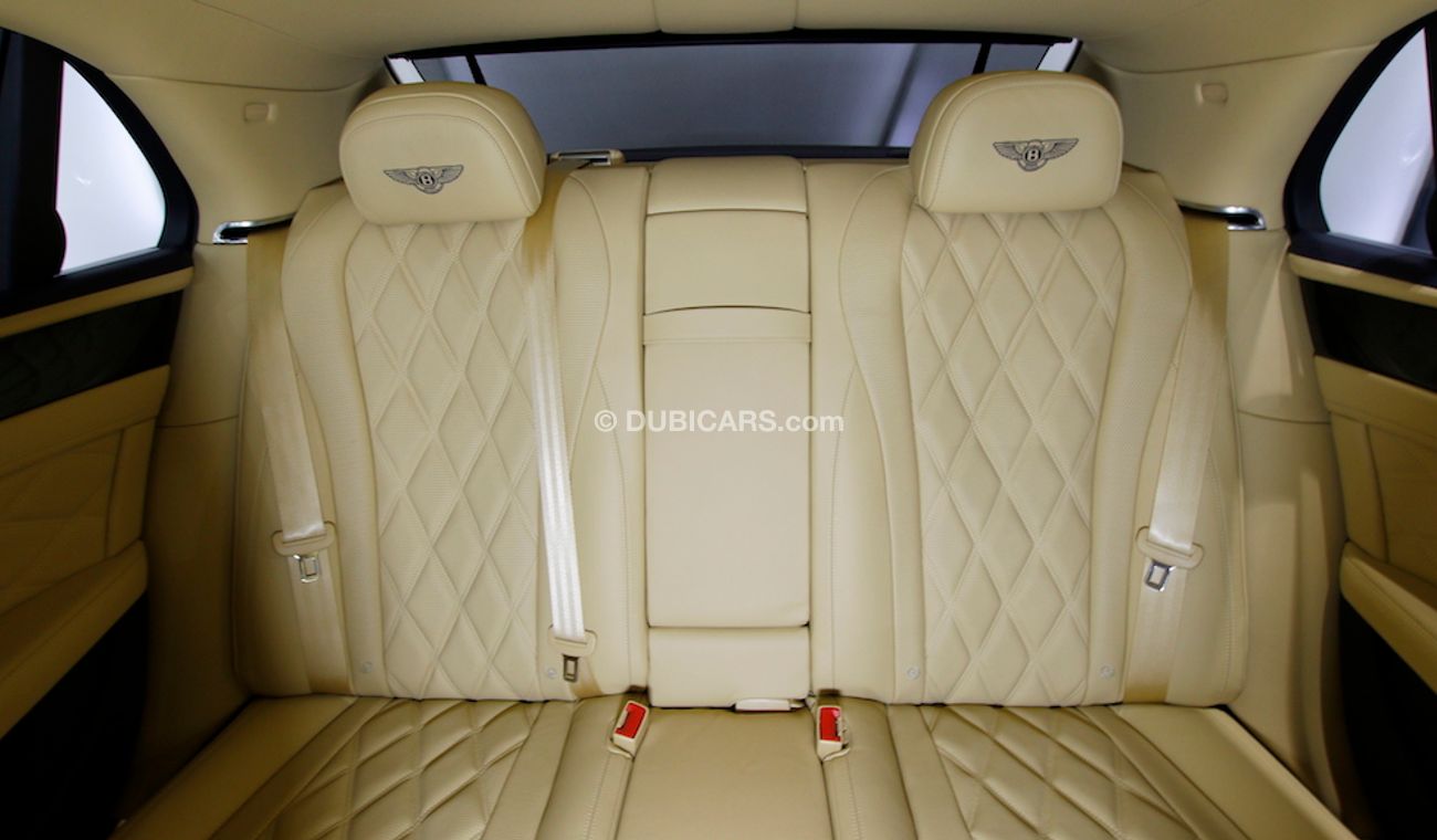 بنتلي فلاينج سبور