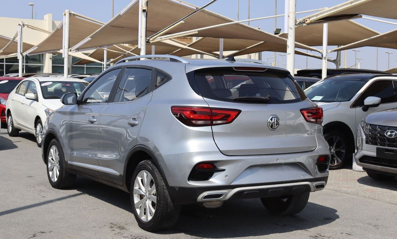 أم جي ZS ام جى ZS  - موديل 2024  -  خليجى - بدون حوادث - محرك  1.5L - بحاله ممتازه
