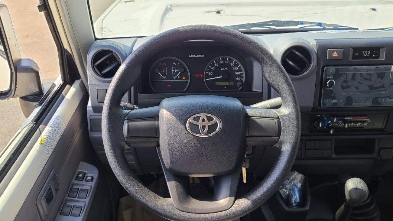 Toyota Land Cruiser 70 Toyota Land Cruiser 76 4.2L STD M/T DSL 2024