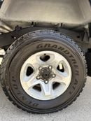 Toyota Land Cruiser 4.5 L V8 DIESEL  PICK UP